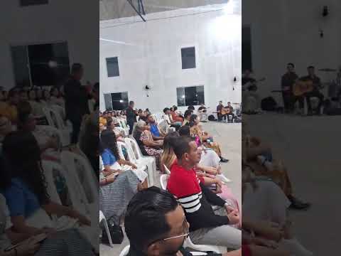O Cantor Sebastião adorando a Deus em Urbano Santos - MA