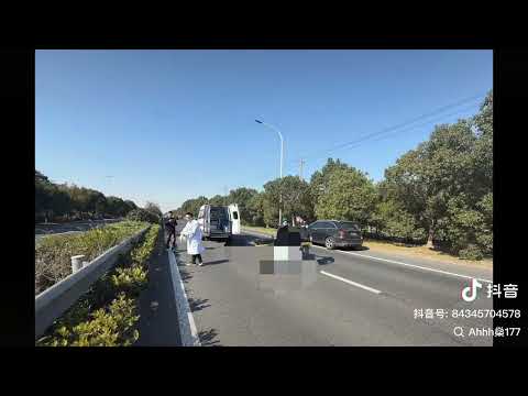 AITO问界 M7 Huawei华为 Ads 智能驾驶撞死老人