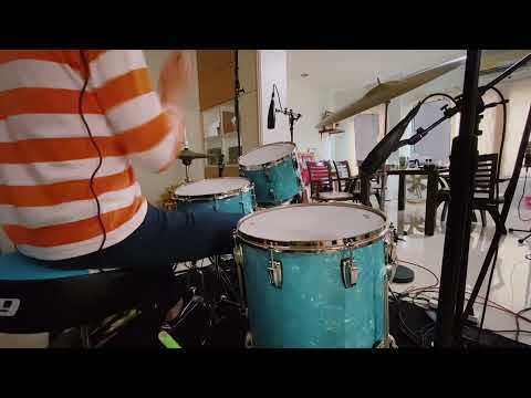 Ludwig Classic Maple Drumset, 110th Anniversary in “Gracier Blue” Limited Edition