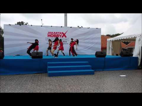 [081115] SONAMOO(소나무) - Deja Vu + Cushion Cover by SWAGNAMOO @ Hobby X JIEXPO Kemayoran, Jakarta