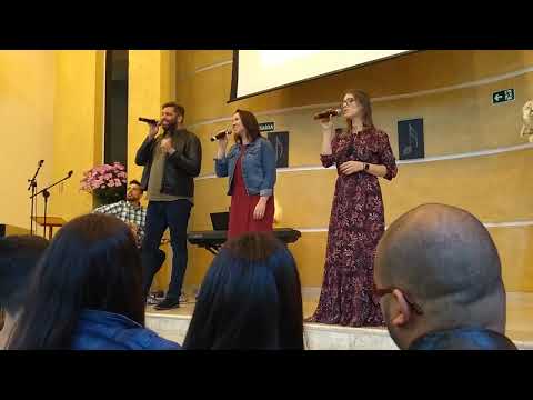 Joyce Carnassale, Riane Junqueira, Marcel Freire.