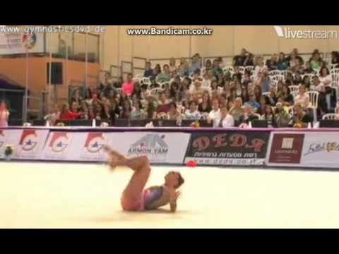 Carolina Rodríguez (ESP) RG GP Holon 2014 AA Ribbon