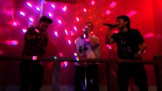 FireBall "Bring it on" を歌う人を撮ってみた。