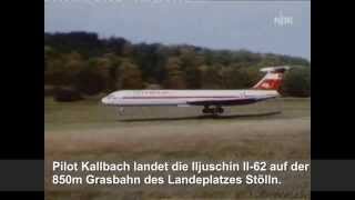 preview picture of video 'Flugplatz Stölln Rhinow, Iljuschin IL-62 Landung damals - Überflug 2013'