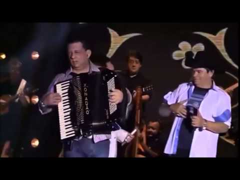 LEONARDO E BRUNO & MARRONE COM TRIO PARADA DURATRIO DO BRASIL#t=39
