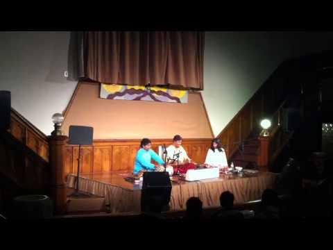 Debashish Bhattacharya - LIVE [mini-clip], Calvary Church, Philadelphia, 11/7/2012