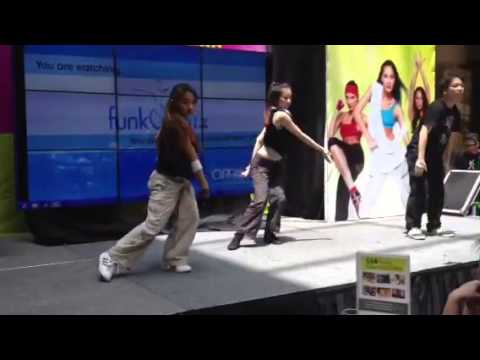 FunkbLitz roadshow at Jp.