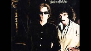 Hall & Oates - The Emptyness