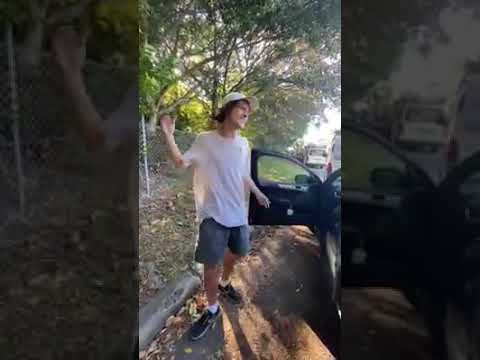 Yung selb throwaway bars