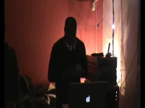 10 03 13  WARING SUNDAYS  PLATINUM KARTEL vs GI ROADSHOW SOUND  PT  1