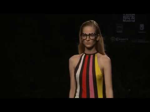 Desfile de María Escoté en la MBFWM 17