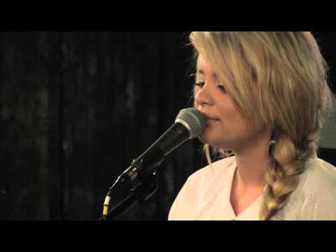 I'm Not One Of Them - Lauren Alaina