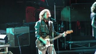 Pearl Jam: Breakerfall [HD] 2010-05-20 - New York, NY