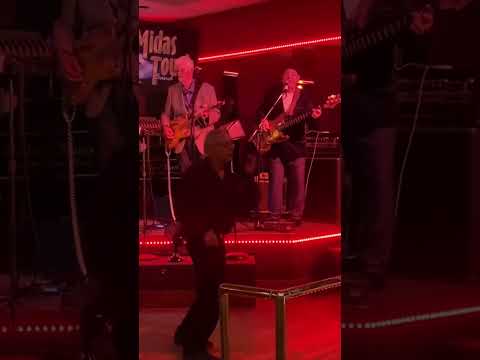 mi mood al escuchar este temaiken 🔥🎉🕺