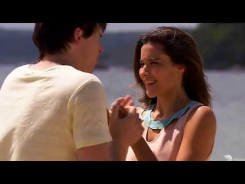 Apex II 5737 Reunion Kiss