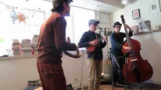 So Danco Samba　--　Ukulele Swing Trio at cafe tuoli 2014.11.22.