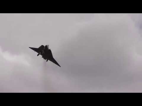 Saab 35 Draken and F-16 Rehearsal Danish Airshow 2016