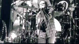 Pearl Jam - Throw Your Hatred Down - Safeco Field (August 8, 2018)