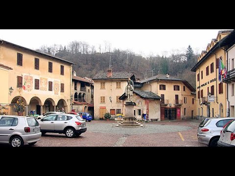 VALDUGGIA (Vercelli) la città - Piazza Gaudenzio Ferrari chiese e casa natale di Gaudenzio Ferrari