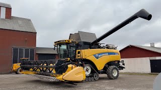 New Holland CX 8.85 4WD grain harvester | Image 4 - Agroline