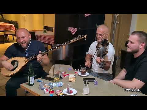 Besim Avdyli me djal - "N´drras te Vekut"