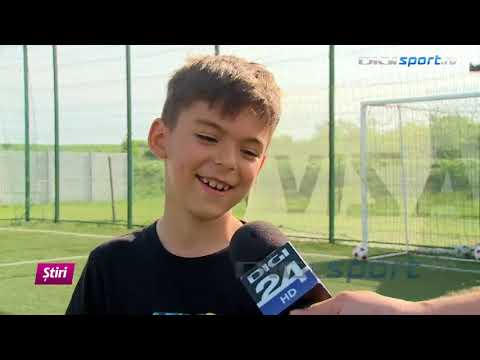 Academia Milan de la Craiova , prezenta pe San Siro