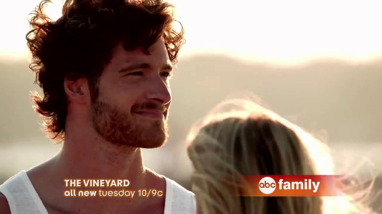 The Vineyard 1x03 [Promo Preview HD] Romancing the Beach - AlphasHD
