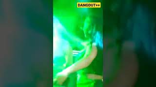 Download lagu momen sintya riske semprot tepung ke wajah desy thata mp3