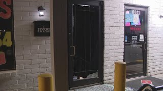 Police investigating gun store robbery in St. Charles