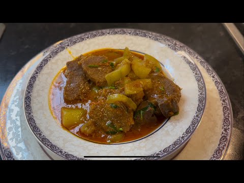 How to Make Ghiya Gosht / Authentic Pakistani Lauki Gosht Recipe