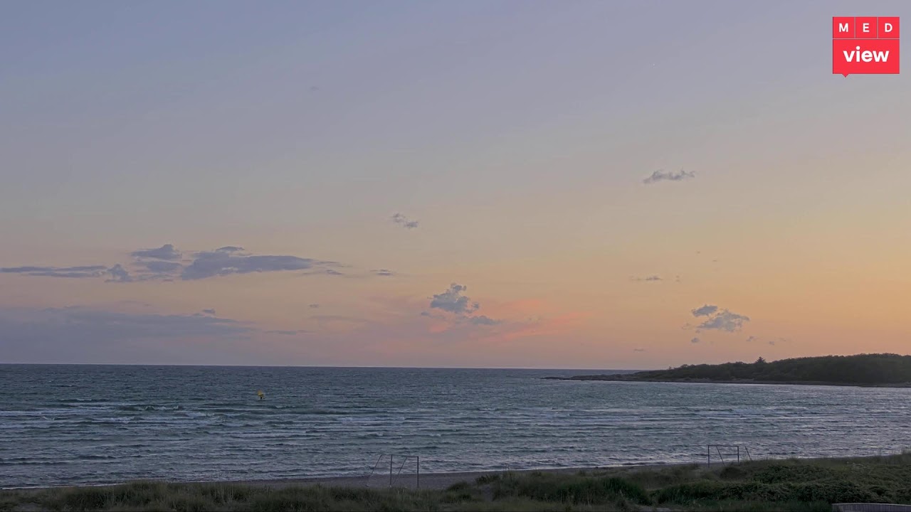 Live webcam view of Stormhuset Surf House at Apelviken Bay