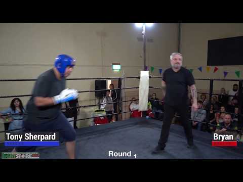 Tony Sherpard vs Bryan - Fighting Spirit: White Collar Boxing