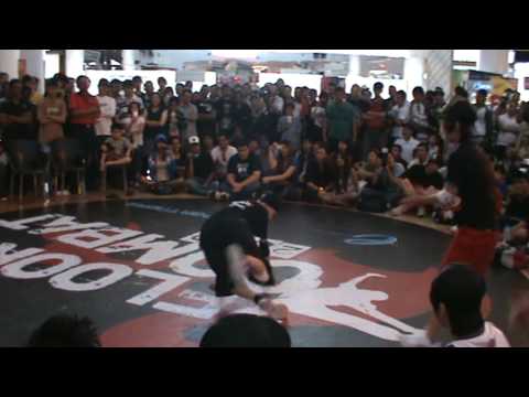 Floor Combat 2009 - 2nd Day - 1on1 - Bgirl Final - Lady 7 vs Nikki