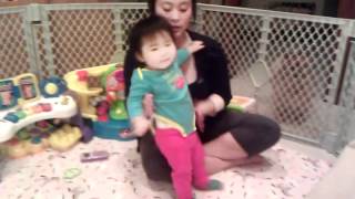 preview picture of video 'Baby Vivienne's first steps (Unassisted) @ 10 months 2 weeks'