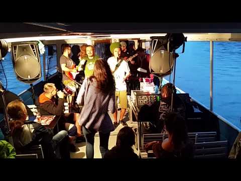 Medial Banana - Ona je Madona (live@ Loď Martin BKIS) (Robo Grigorov cover)