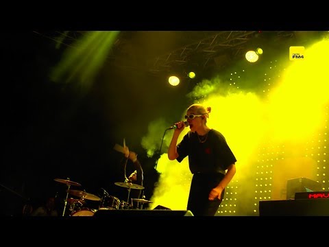Mavi Phoenix - Yellow (LIVE Donauinselfest FM4 Stage 2018)