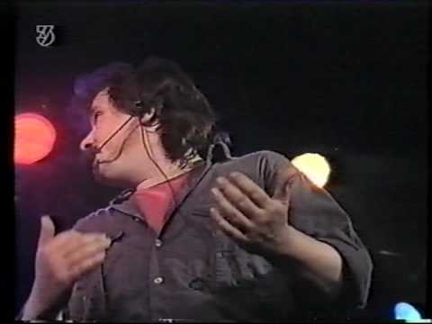 Tommy Engel & Bläck Fööss, Büts mich