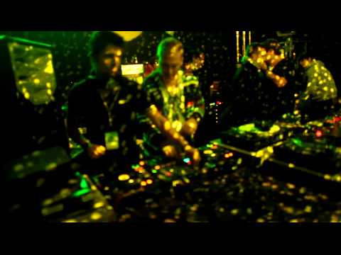Audiotronic - Hell & Dunkel 2010 Part 3 last Track "Eventschirm" HD