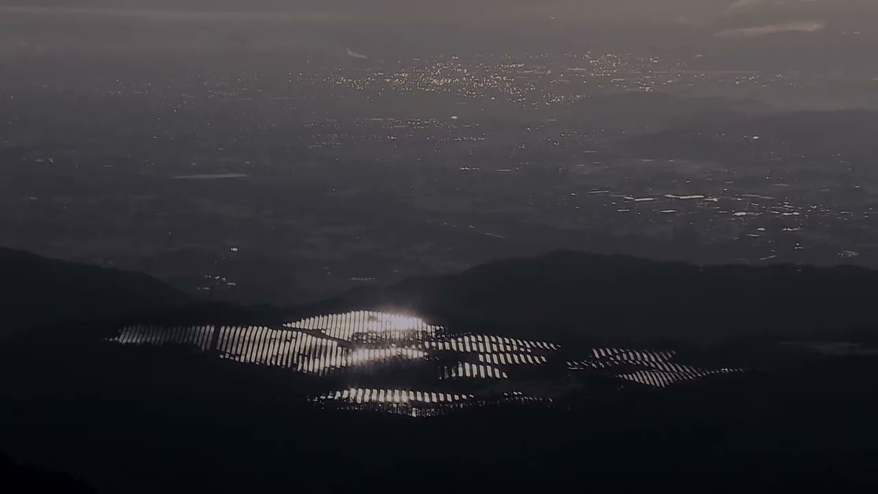 Trailer 2