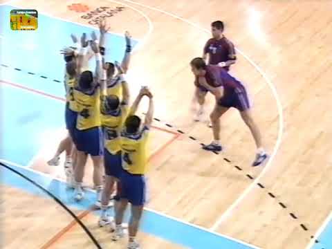 Qué golazo de Chepkin, saca el brazo y gol de falta directa. Liga ASOBAL 1997/98. Barcelona-Bidasoa.