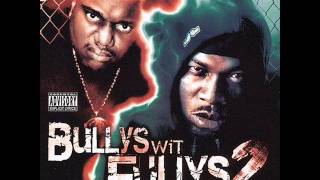 Bullys Wit Fullys 2-Thug World Remix(Feat.Yukmouth)