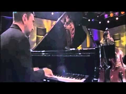 Mike LeDonne solo on A Train