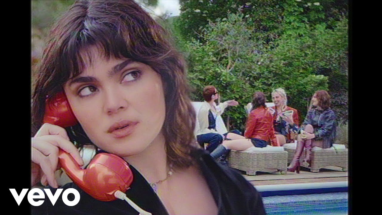 The Last Dinner Party - Knocking at the Sky - YouTube