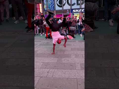 Times Square street breakdancing 917#timessquare #breakdance #manhattan #newyorkcity #viral
