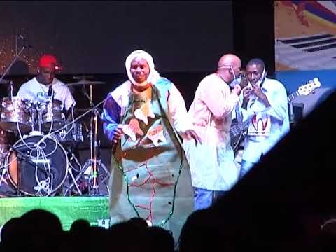 14  cheko Take out de Teeth