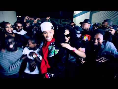 Chris Brown feat. Tyga - Holla At Me (www.muzzzon.at.ua).mp4