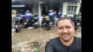 Download lagu Demi Seorang Sahabat: Meranduk Hujan Lebat Melawat Mantan Staf Prodata mp3
