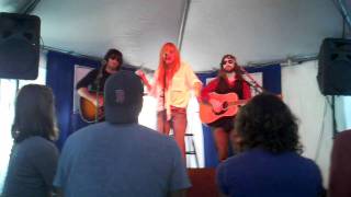 Grace Potter &amp; The Nocturnals - Ain&#39;t No Time - at Life is Good fest 9/11/10