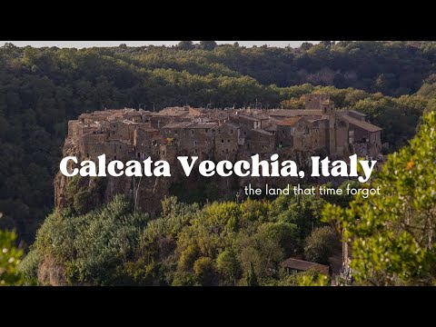 Walking Tour of Calcata Vecchia: Medieval Hippie Artist Village in Viterbo