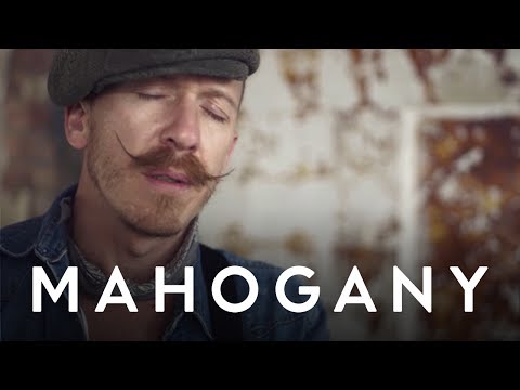 Foy Vance - She Burns & Upbeat, Feelgood | Mahogany Session